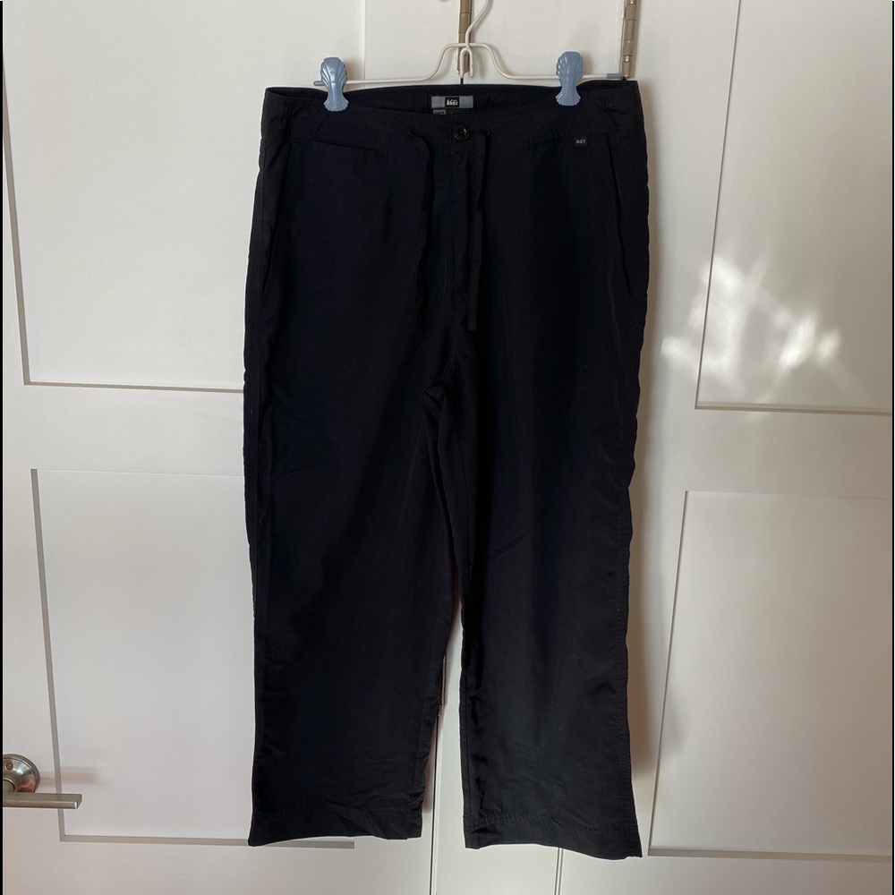 REI UPF 50+ Nylon Hiking Cropped Pants Women 12. SALE!